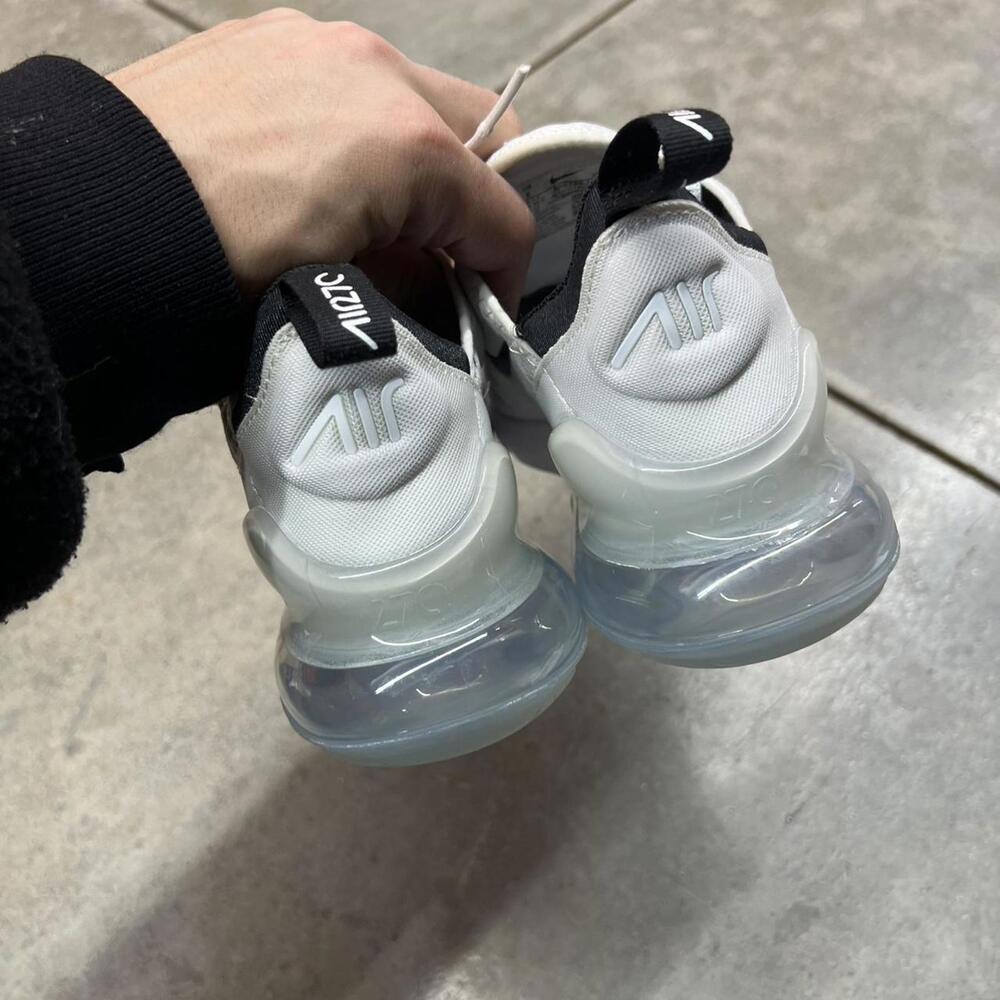 Nike Women’s Air Max 270 White and Black Sneakers - Picture 3 of 6